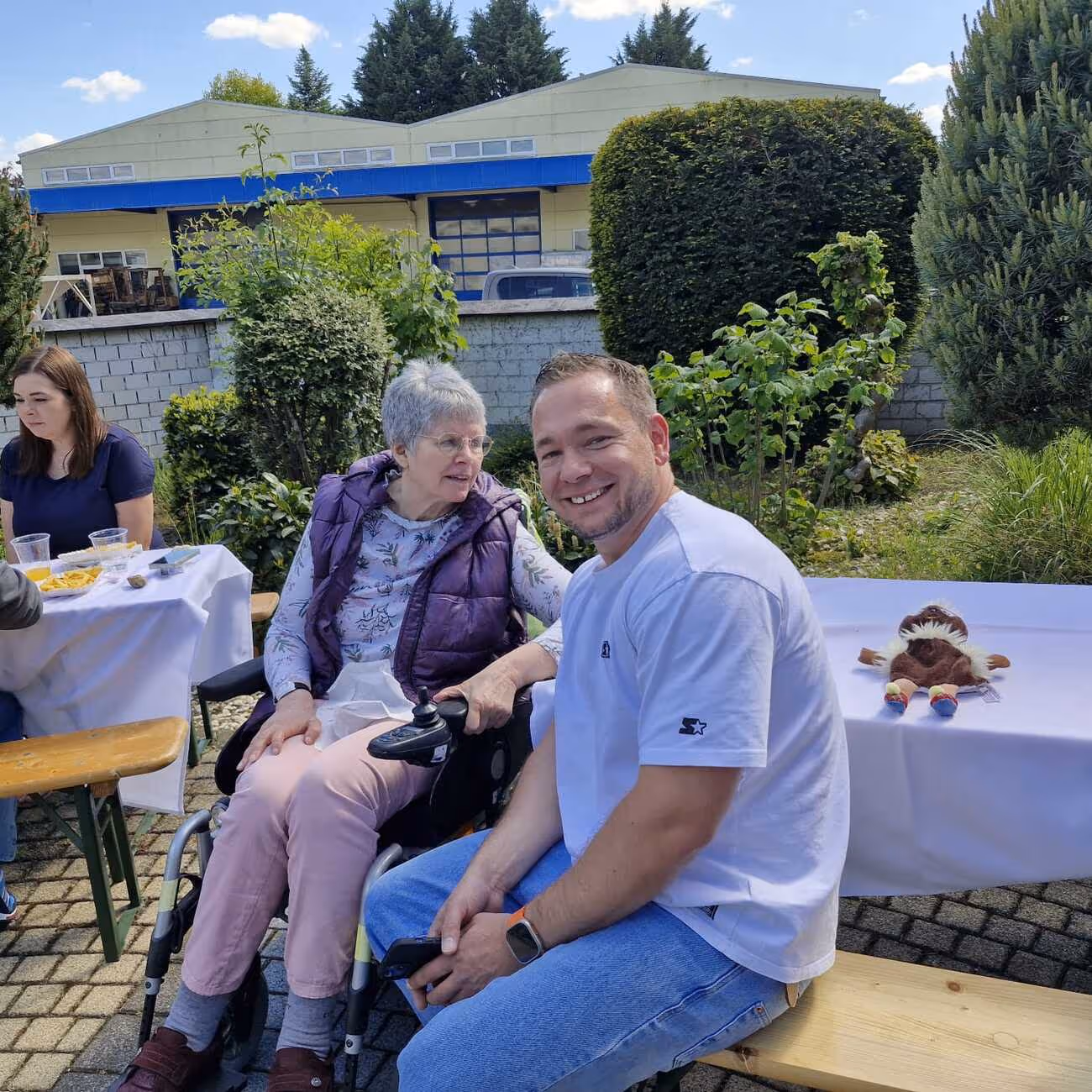 Labatzky - Pflege- & Betreuungsdienst - Familiäre Atmosphäre